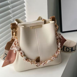 حقيبة كتف نسائية عصرية جديدة ذات سعة كبيرة وسلسلة على شكل دلو حقيبة كروس للتنقل اليومي