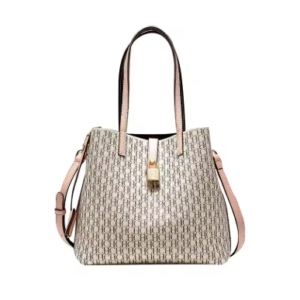 حقيبة كروس جلدية فاخرة متعددة الاستخدامات من CH للسيدات ذات سعة كبيرة وحقيبة حمل يومية بتصميم مطبوع عليه حروف للسيدات